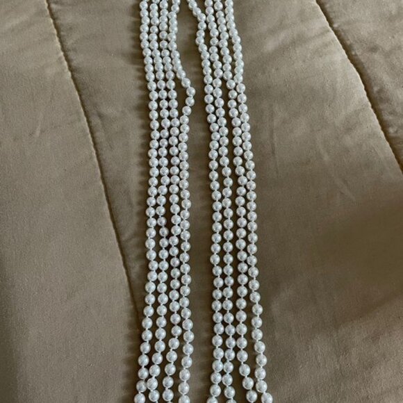 Quality Fashion 35 in White Good Pearl Bead Necklace -2 sets - Picture 6 of 7